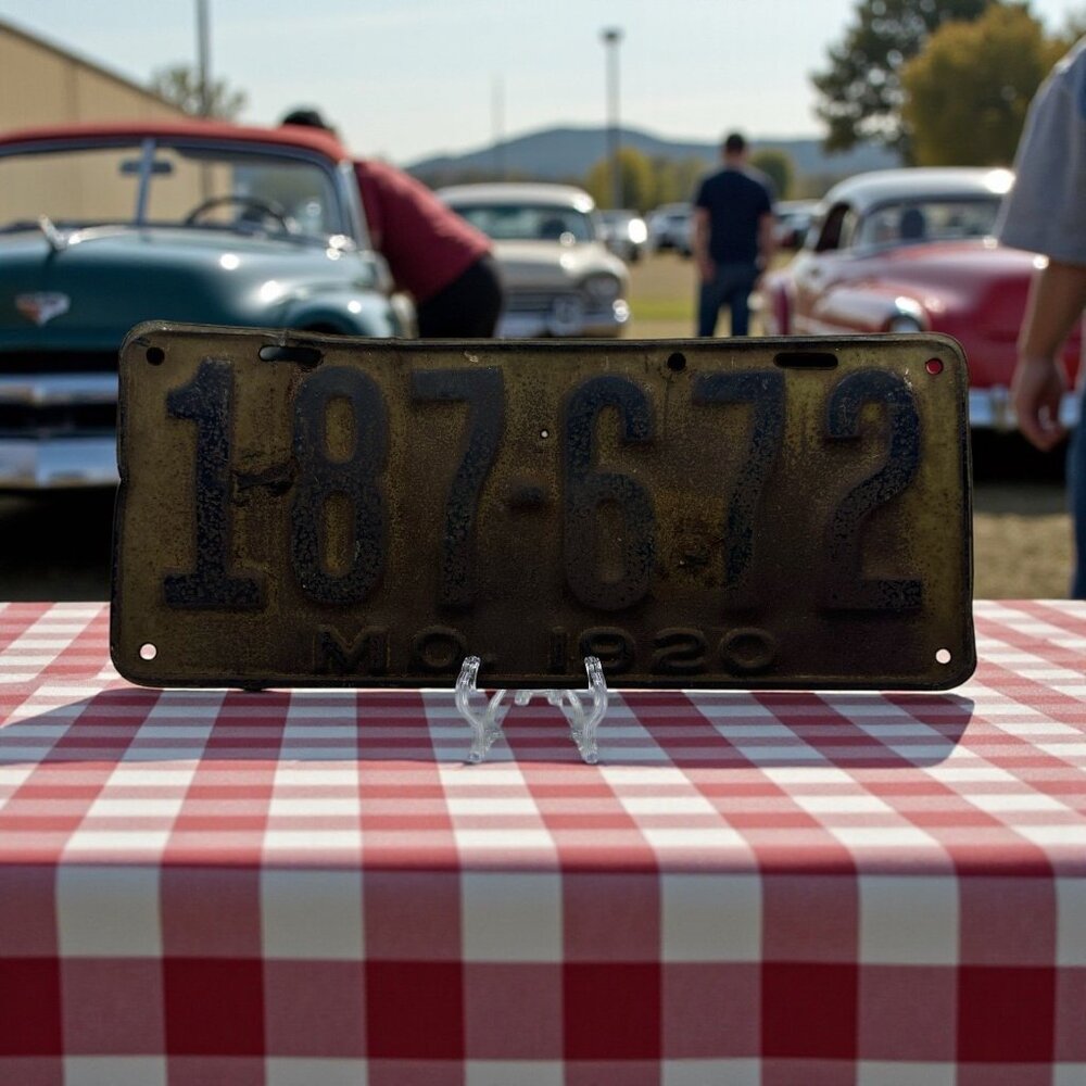 Antique 1920 Missouri License Plate 187-672 Embossed Metal Rustic Green/Black‎